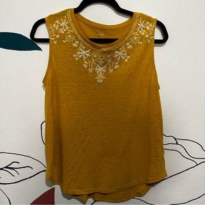 Yellow spring dress shirt